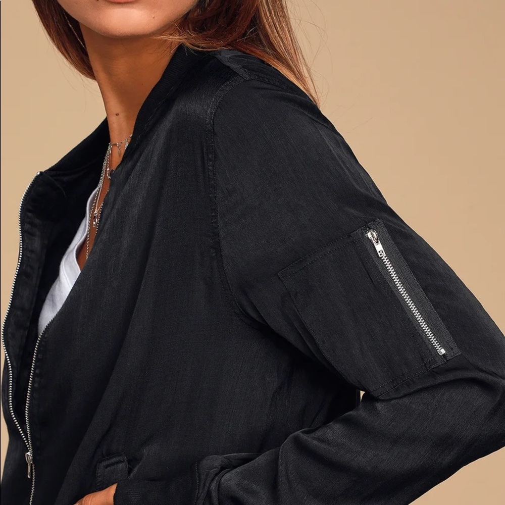 Lightweight black bomber jacket